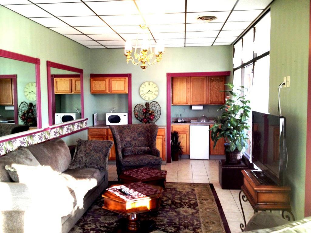 Almost Home Lodge Branson Extérieur photo
